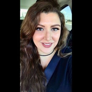 Meet your Posher, Alexandria